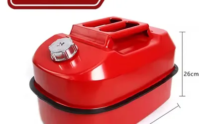 Bidón metálico tipo Jerry Can de 20 litros color rojo - Boly Store Bolivia - Vista 3